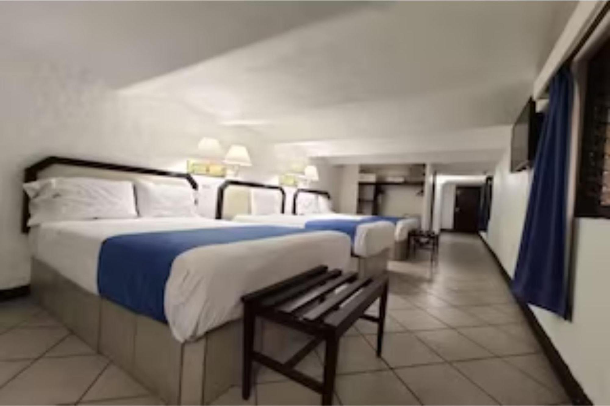 Collection O Hotel Del Portal, 푸에블라 외부 사진