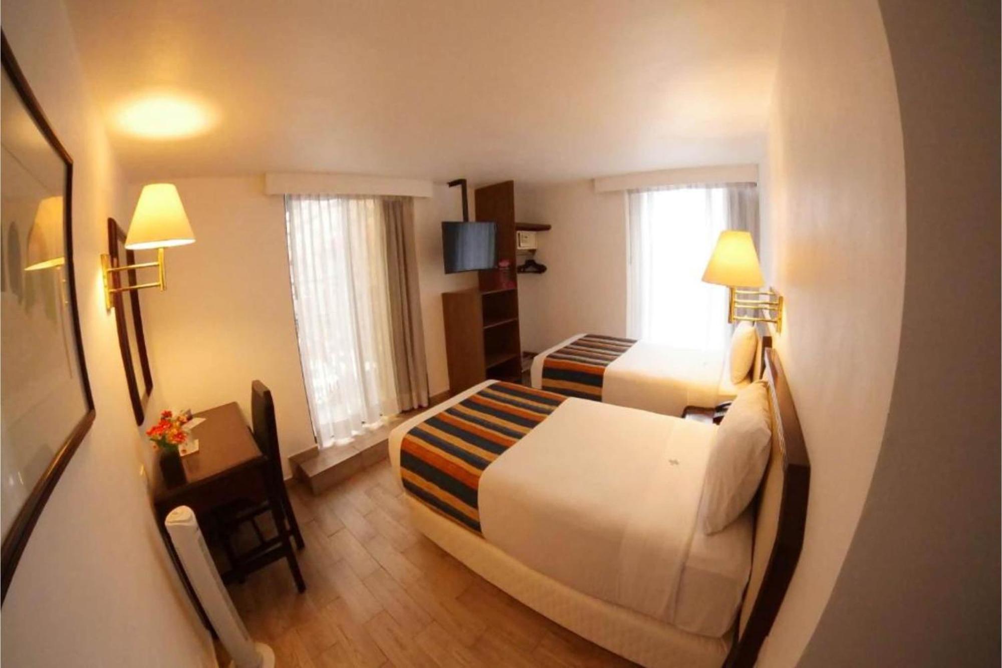 Collection O Hotel Del Portal, 푸에블라 외부 사진